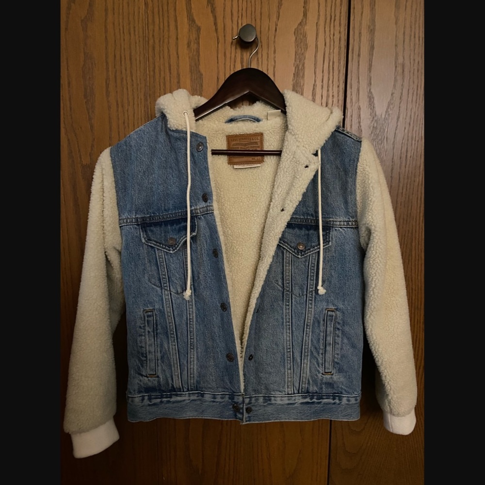 Levi’s Sherpa Jean Jacket